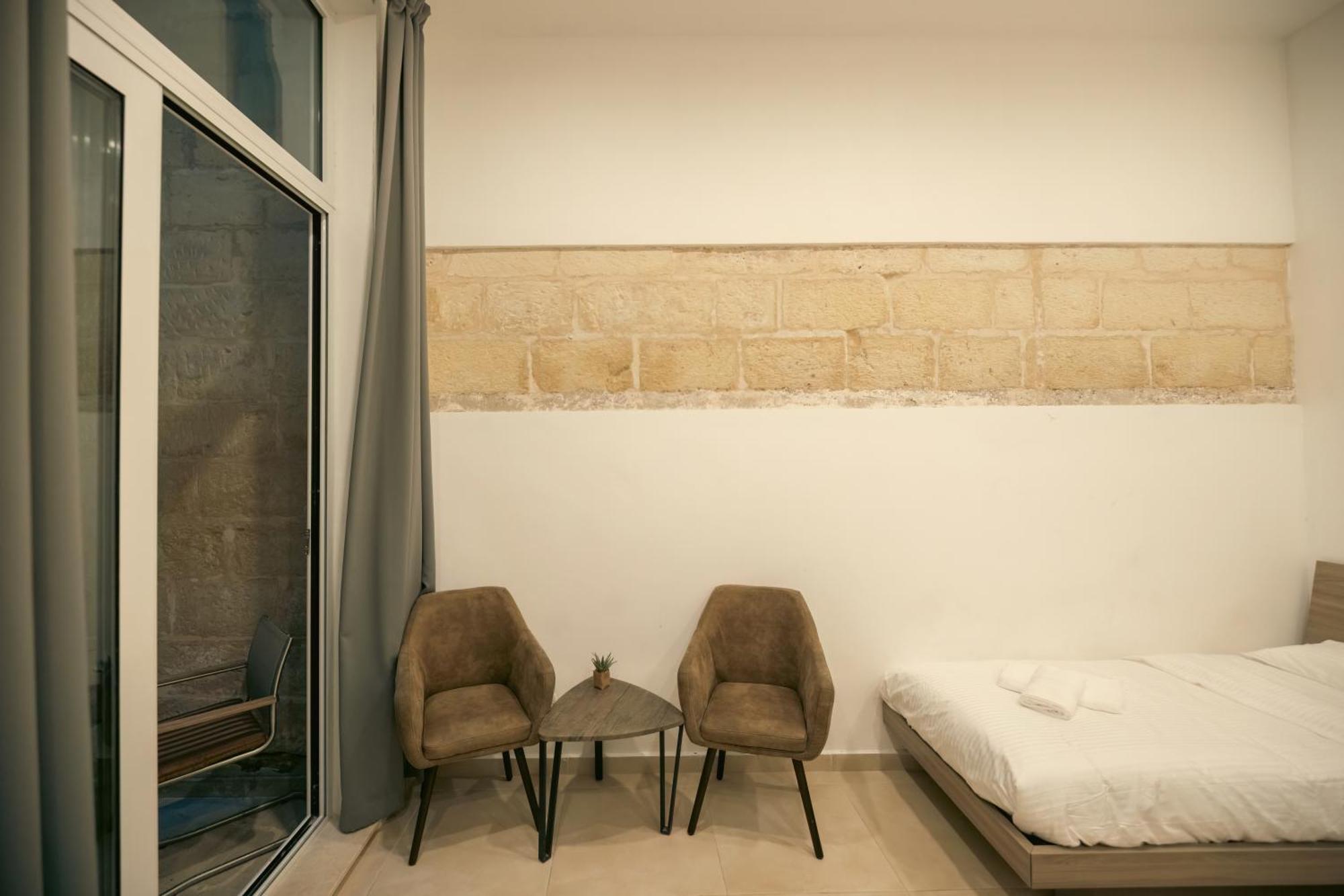 Sliema Central O'Clock Malta Σλιέμα Εξωτερικό φωτογραφία